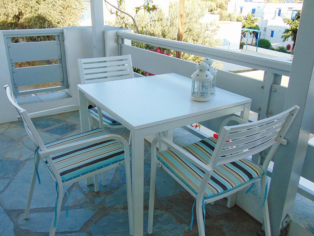 George'S Seaside Apartments Sifnos Βαθύ Εξωτερικό φωτογραφία