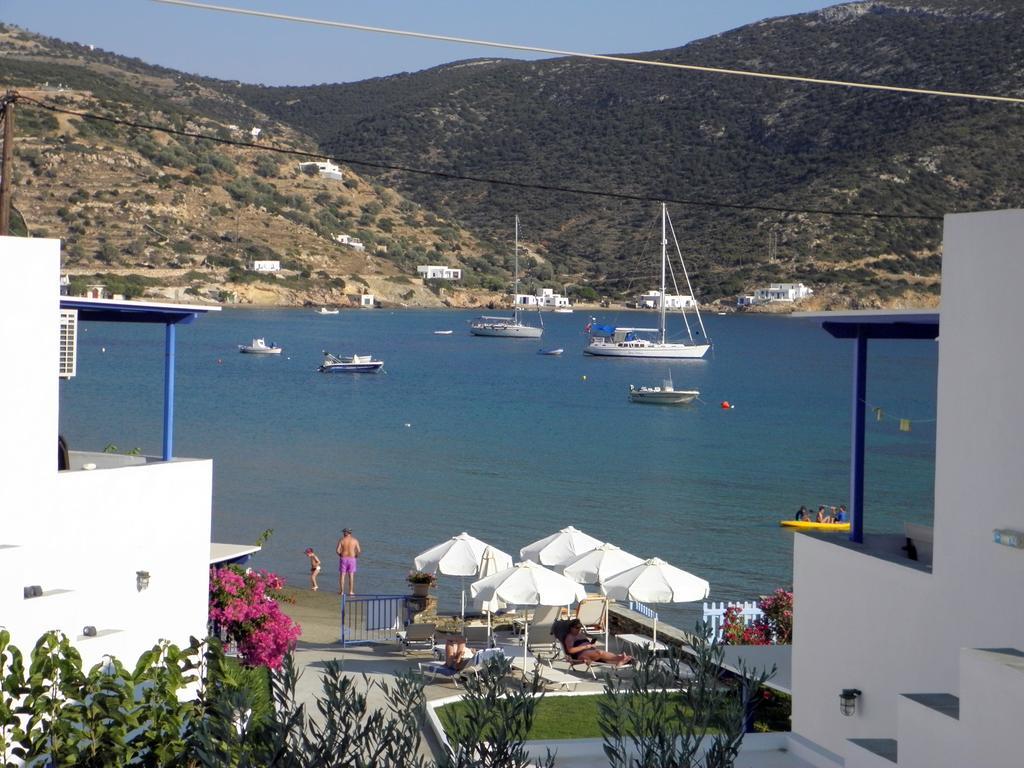 George'S Seaside Apartments Sifnos Βαθύ Εξωτερικό φωτογραφία